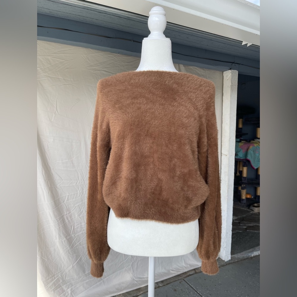 Forever21 brown cropped fuzzy reversible sweatshirt plush twist back sweater